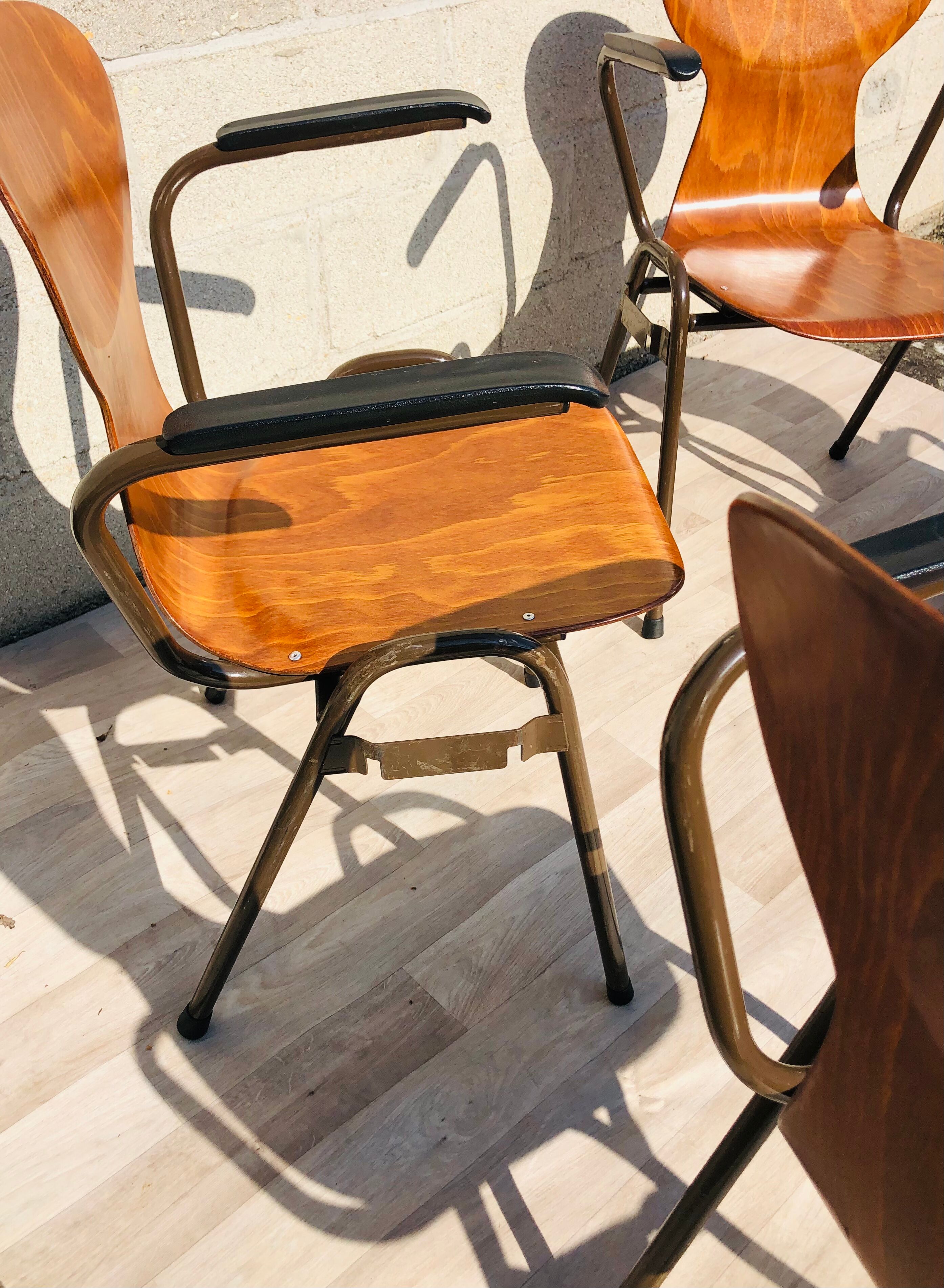 Lot de 4 Fauteuils/ Chaises Eromes Fourmi vintage