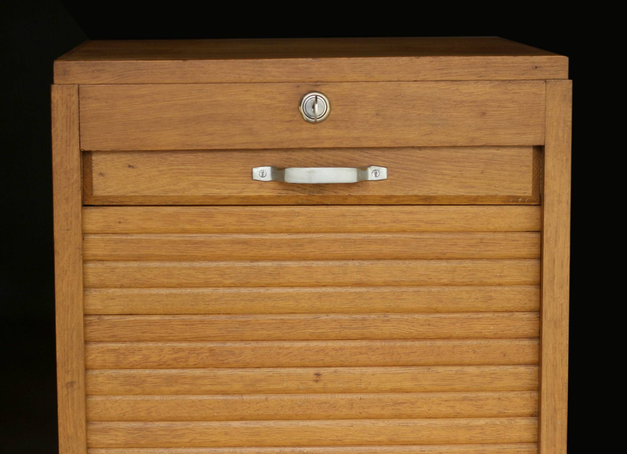 Beautiful curtain cabinet in its original blonde patina.