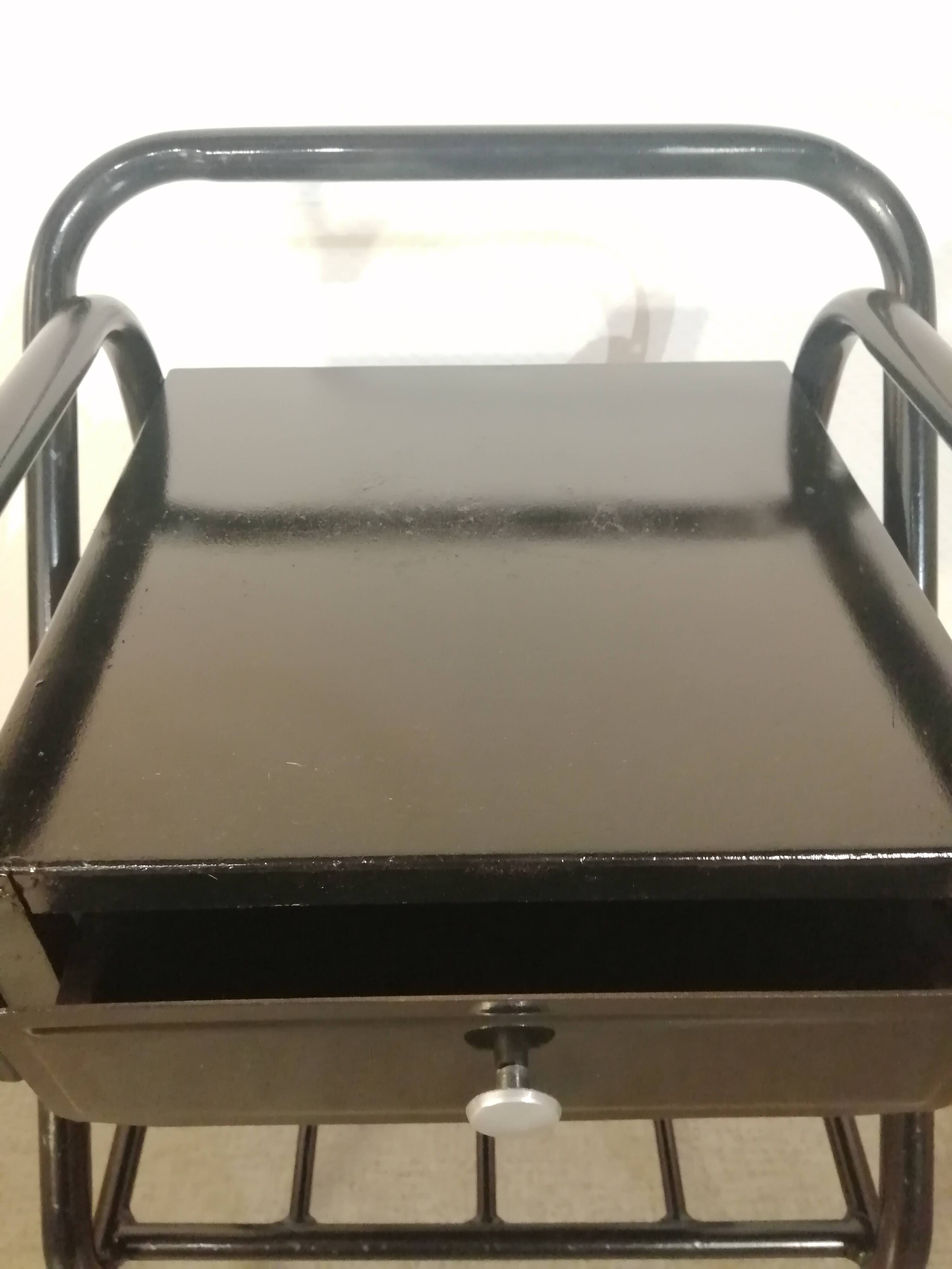 Design hospital/boarding school bedside table in vintage black metal 1920.