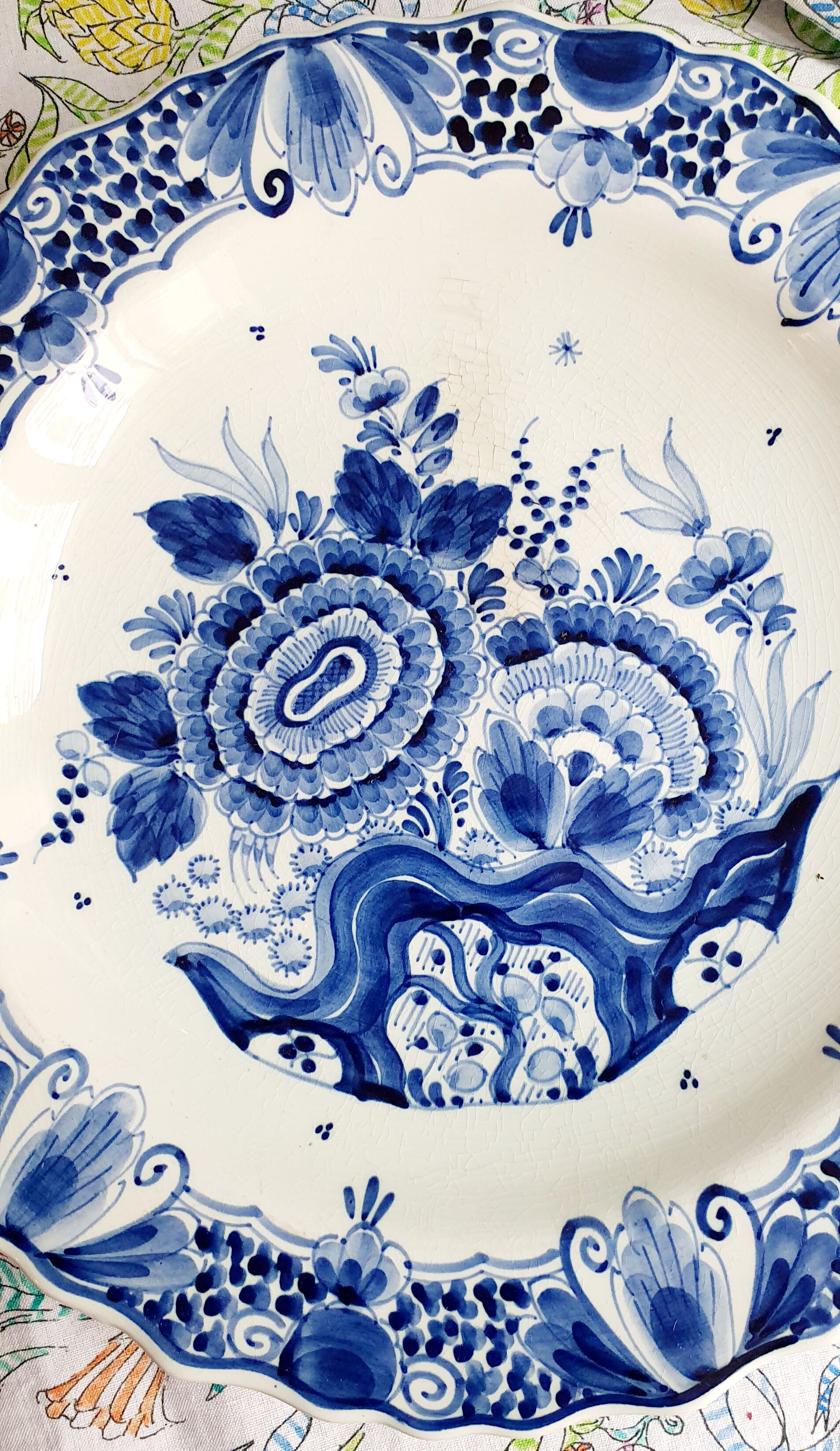 Large hand-painted Royal Delft Blue Holland dish