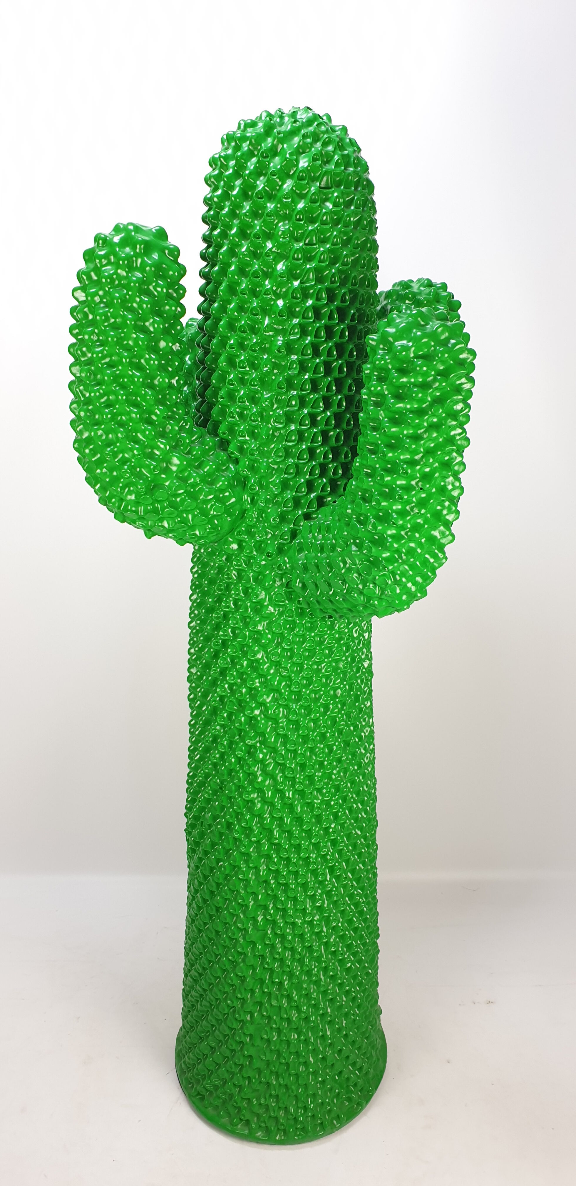 Gufram Cactus, 1972 by Guido Drocco and Franco Mello 1616/2000 Original Green