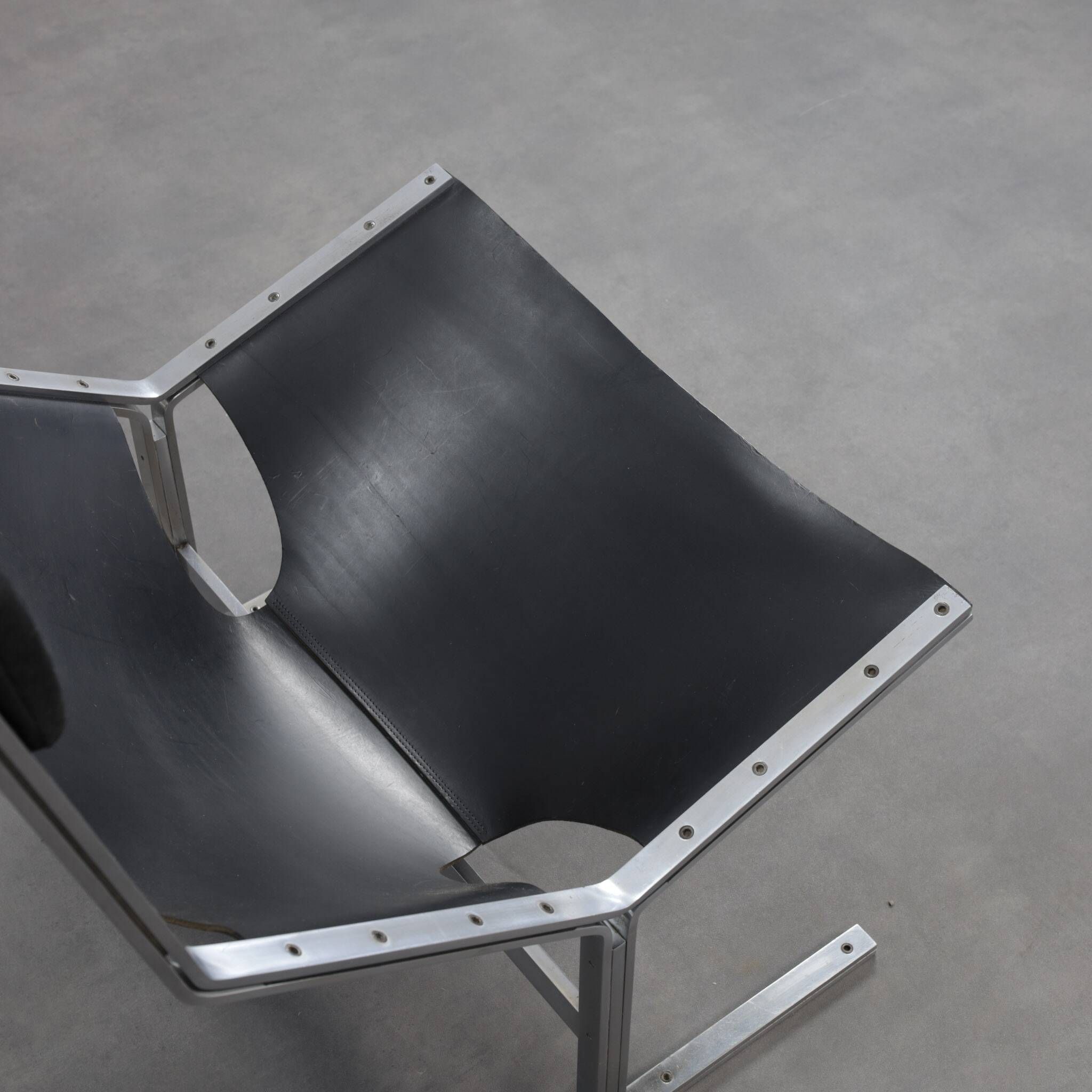 Extremely rare leather lounge chair by Pierre Thielen for Metz & Co., Netherlands, 1960s