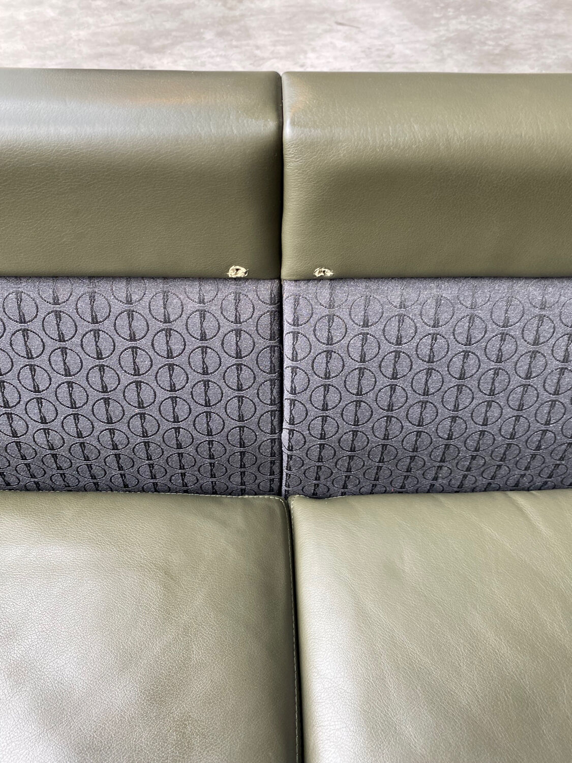 2-seater sofa and 2 armchairs set Pfister for Knoll khaki leather