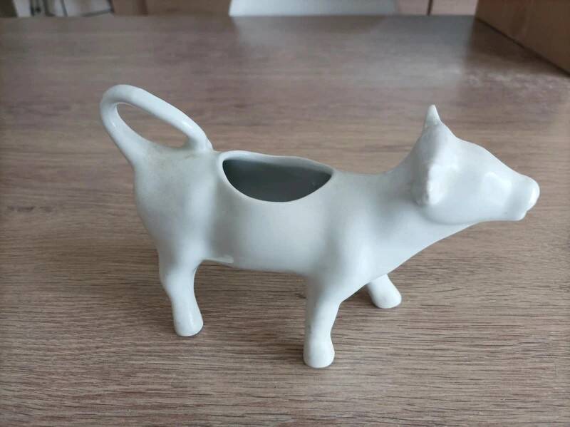 Milk cow pot