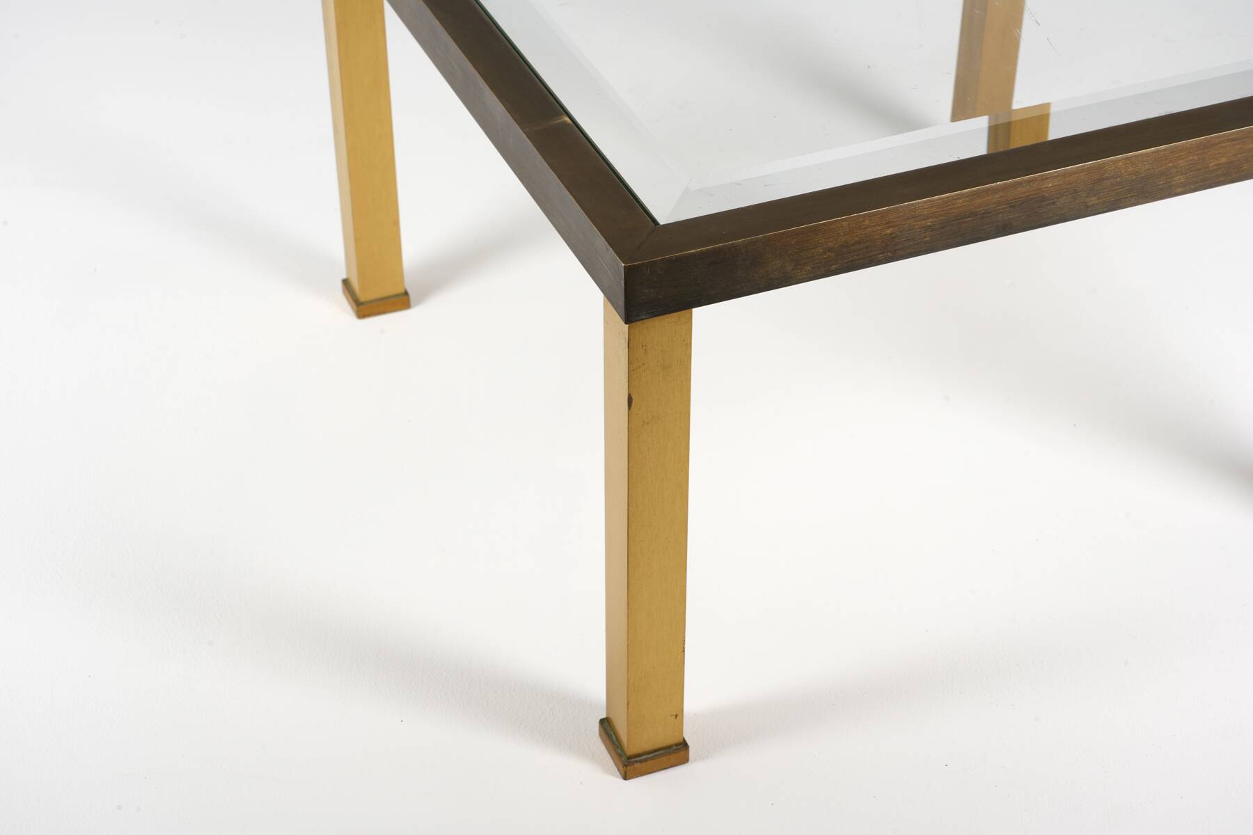 Table d'appoint de Guy Lefevre pour Jansen circa 1970