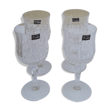 Set de 4 verres à vin estampillés Cristal de Sèvres modèle Savannah H 16 cm
