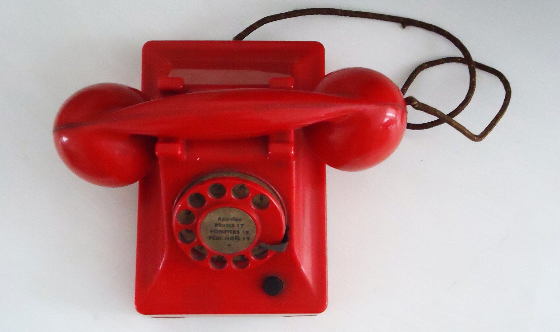 Red houet phone