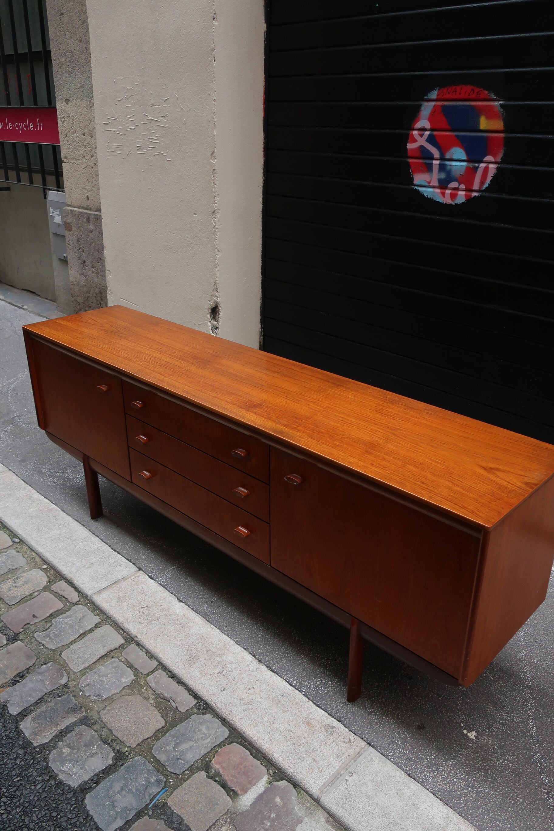 Sideboard in teak