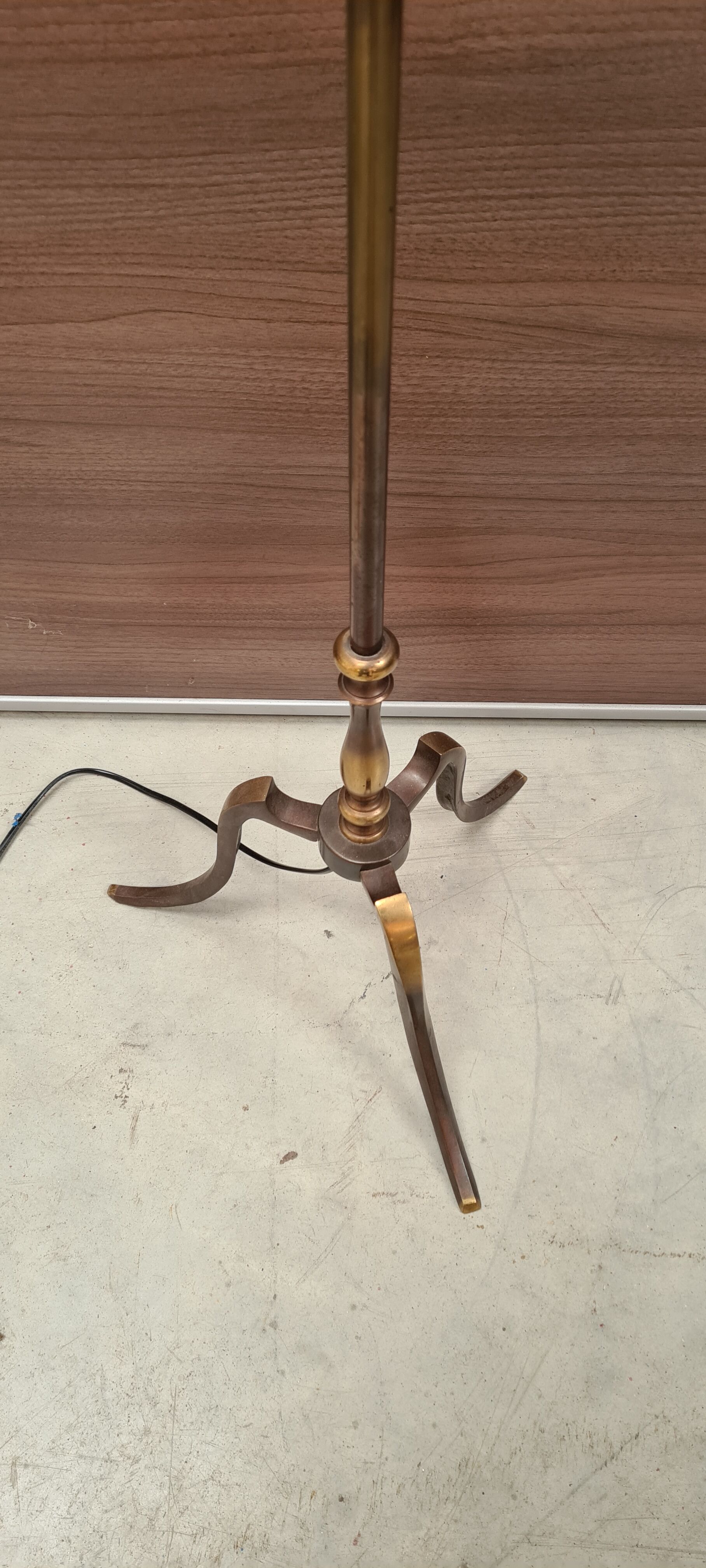 Adjustable diabolo floor lamp 1950 a 60