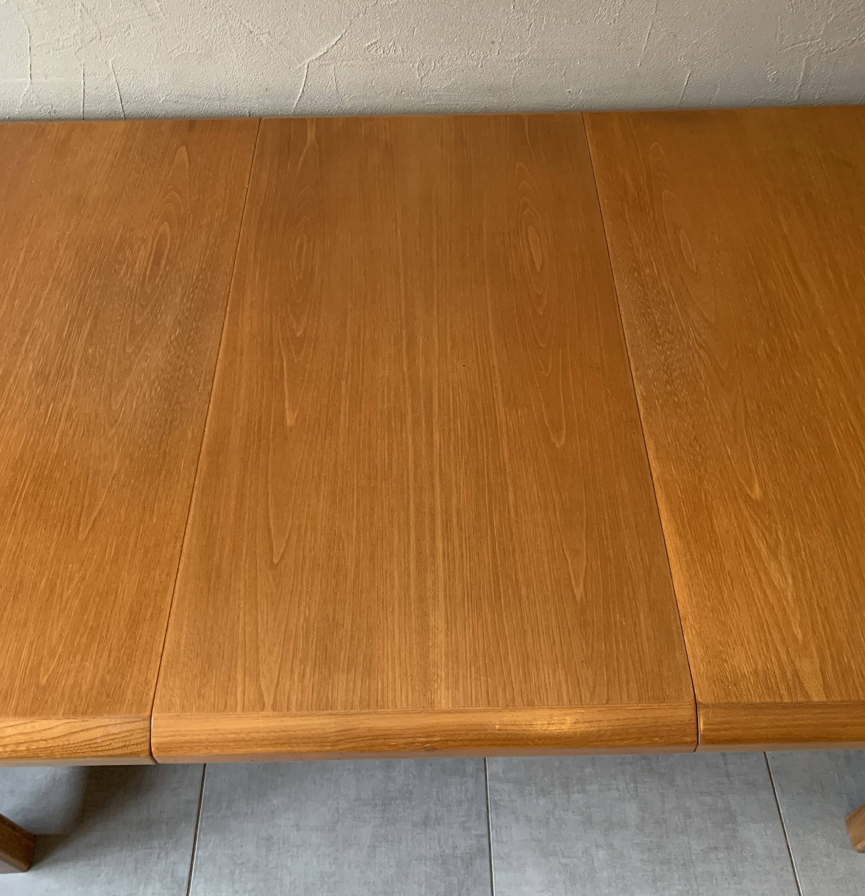 Regain House Elm Dining Room Set