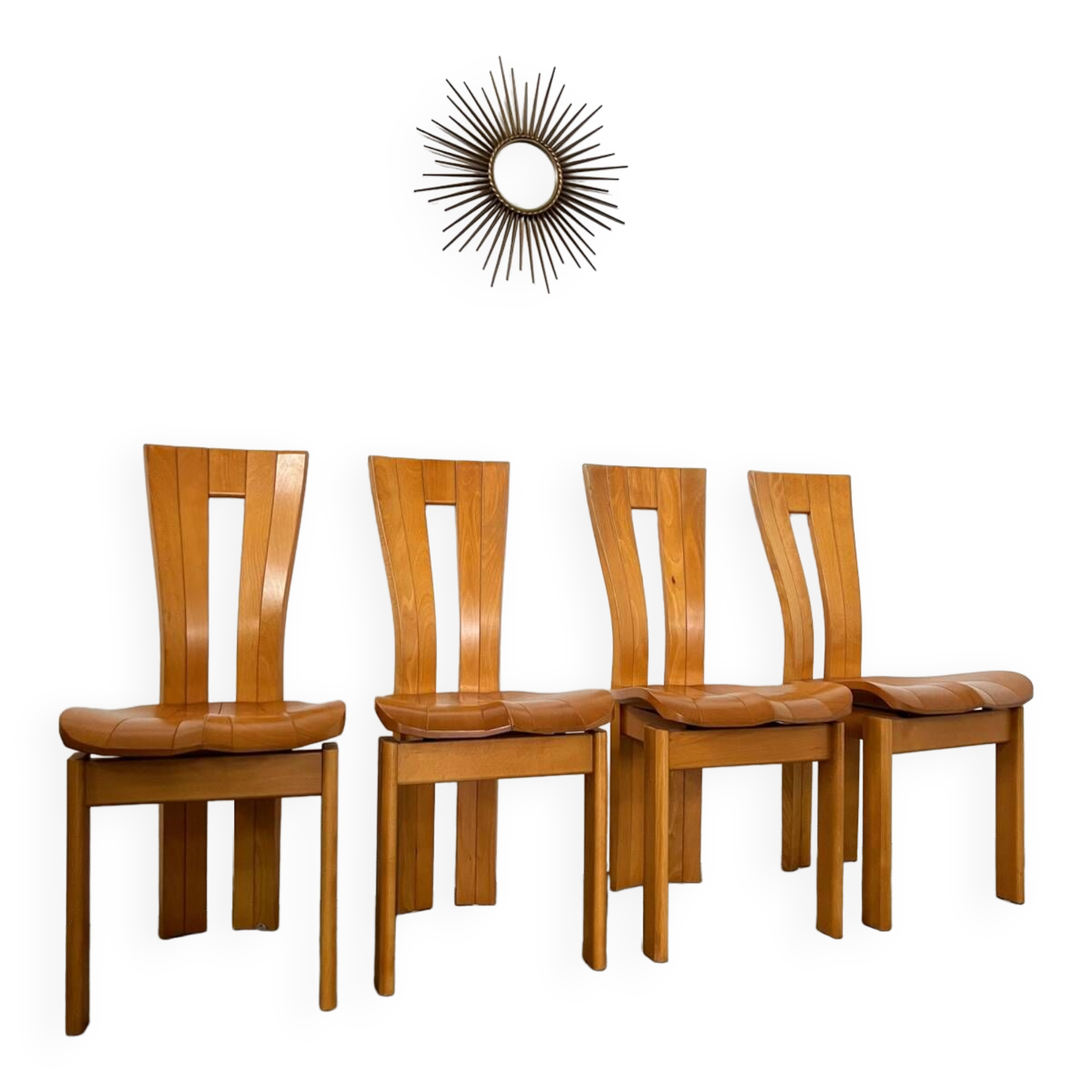 4 old French design solid elm chairs from the 70s vintage