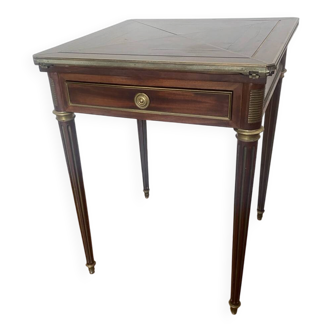 Game table by Paul Sormani