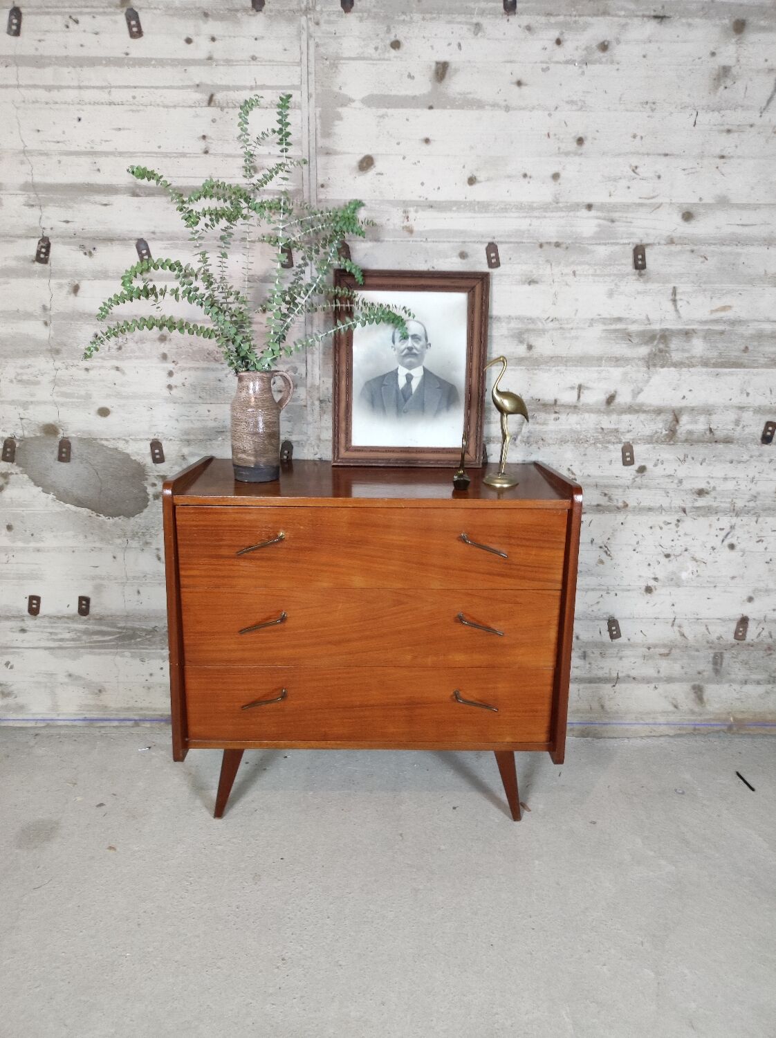 Vintage chest of drawers