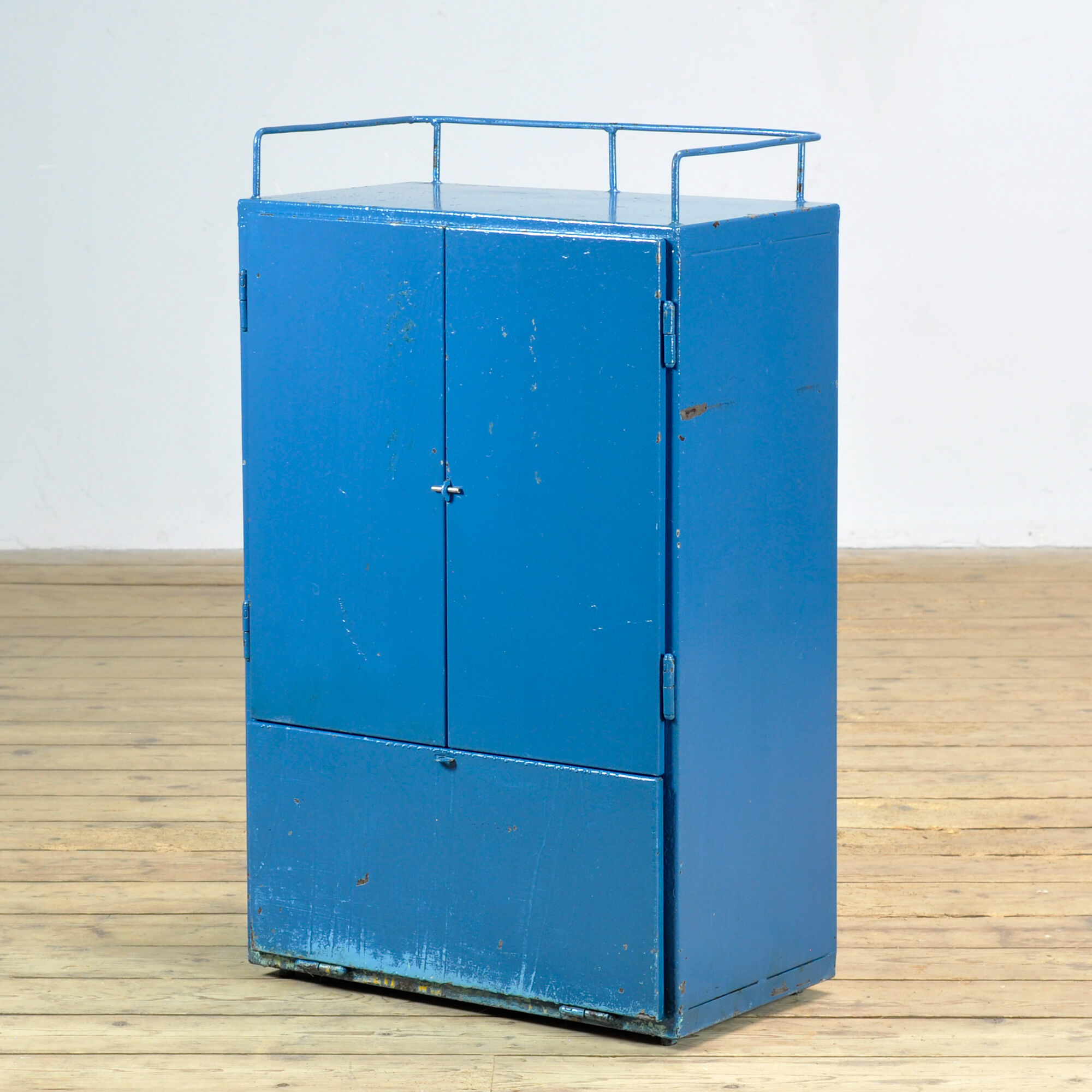 Industrial four-drawer cabinet from the 1970s