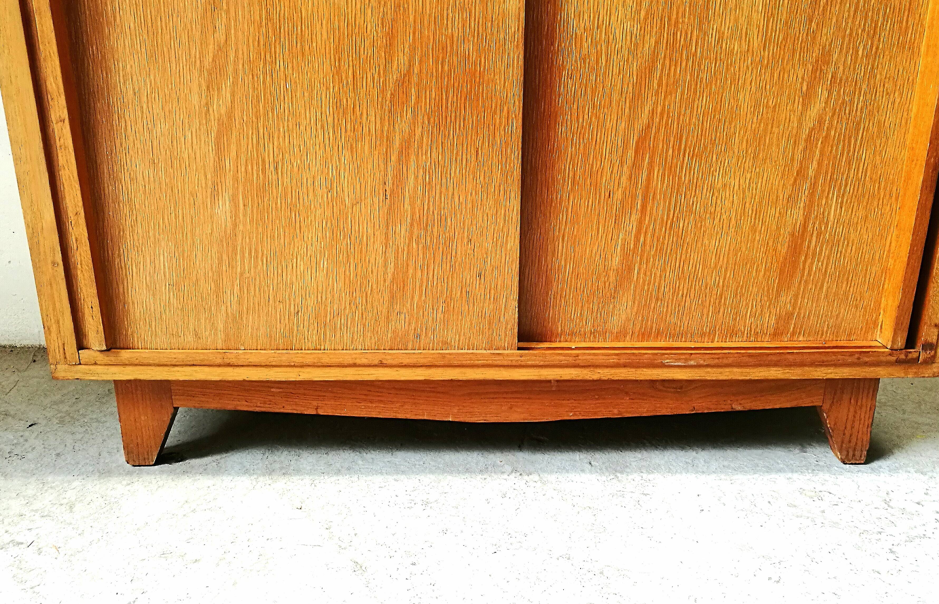Wardrobre light oak sliding doors 1950