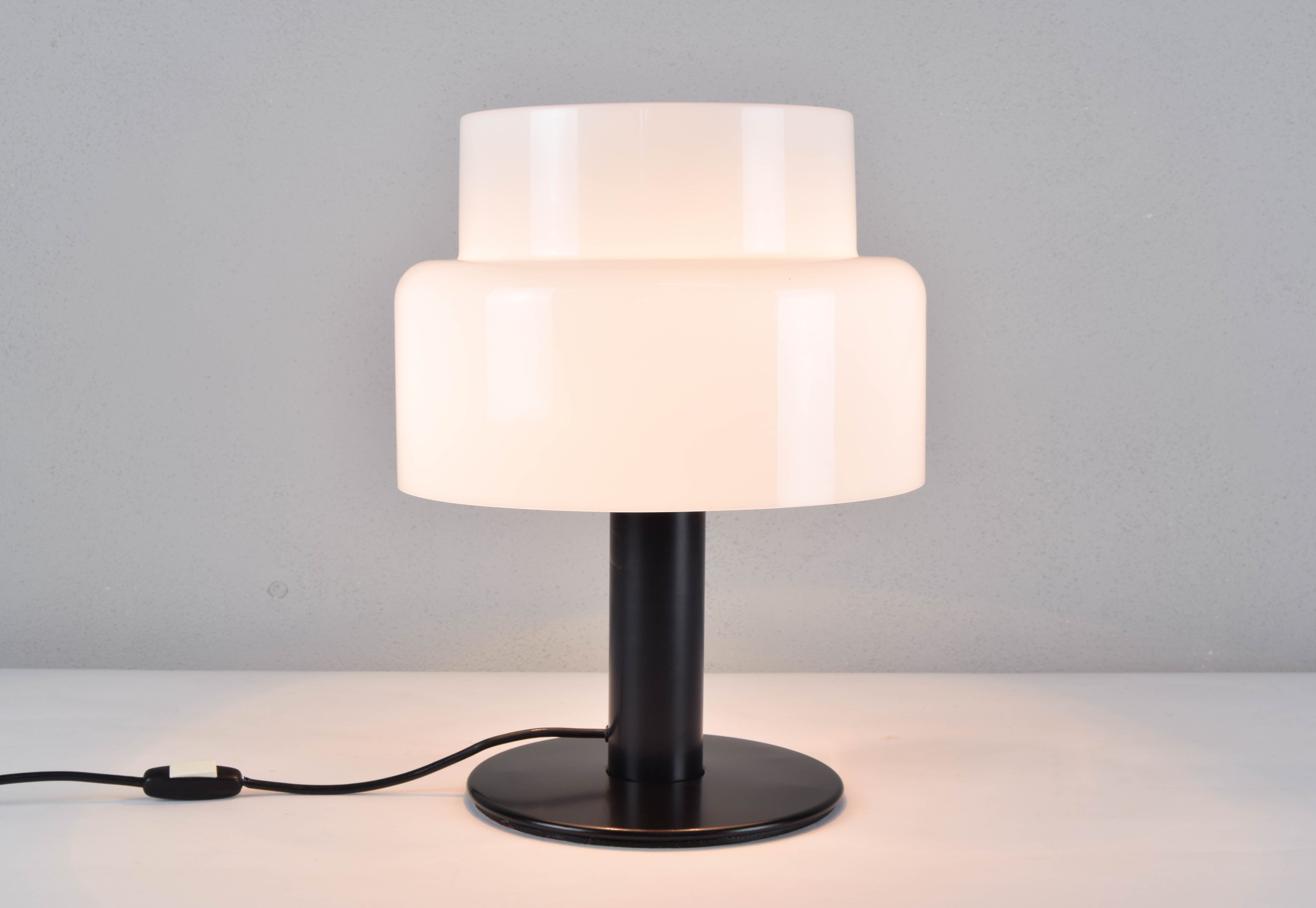 Codialpo Mid-Century Modern Black and White Lucite Seta Table Lamp, Spain, 1970