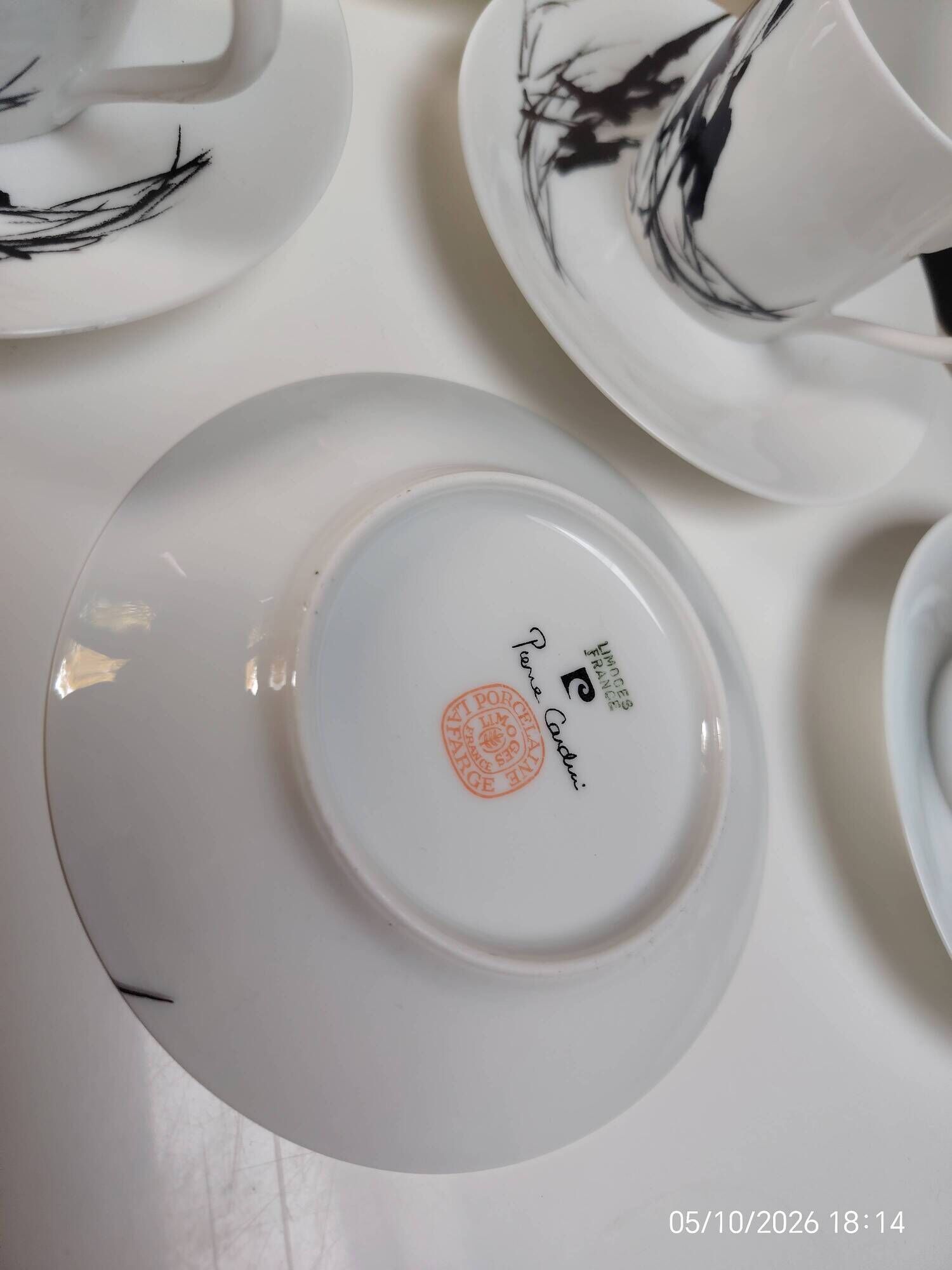 Vintage coffee service by Pierre Cardin in Limoges porcelain – 5 cups –