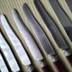 12 cheese knives, fruit handle in horn