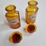 Two vials of apothecary "Pharmacie Metedier" 13 cm