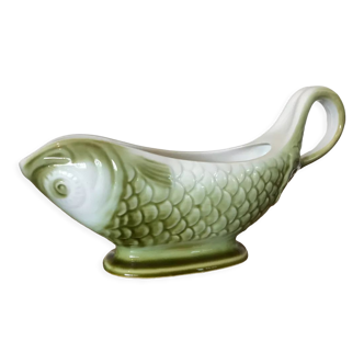 Old fish-shaped saucière