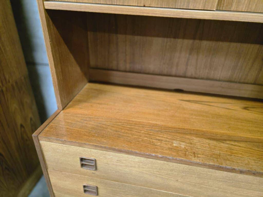 Vintage wooden shelf/bookcase/display cabinet