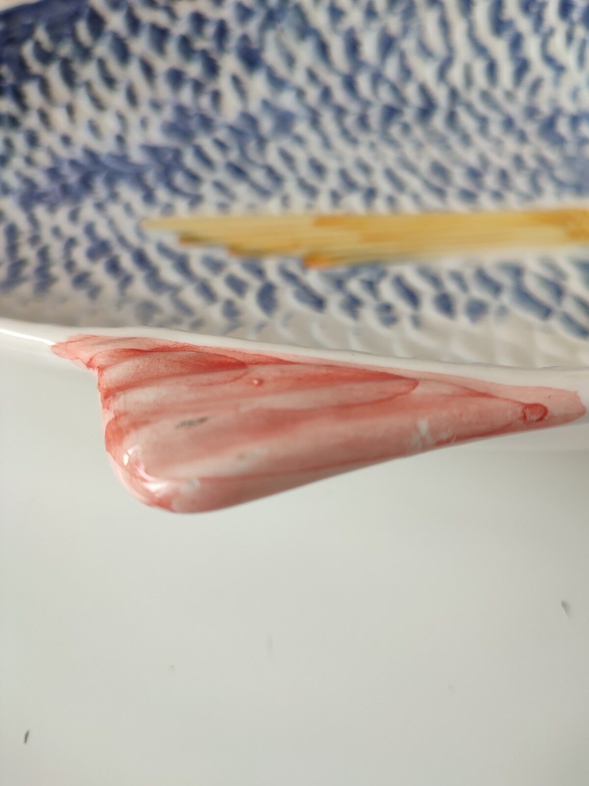 Plat poisson barbotine
