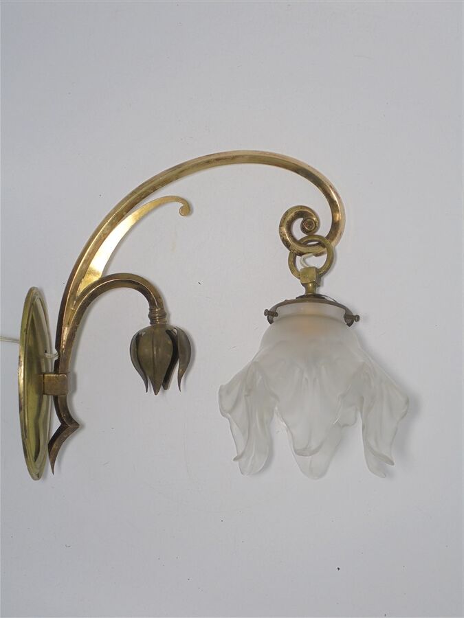 Wall lamp