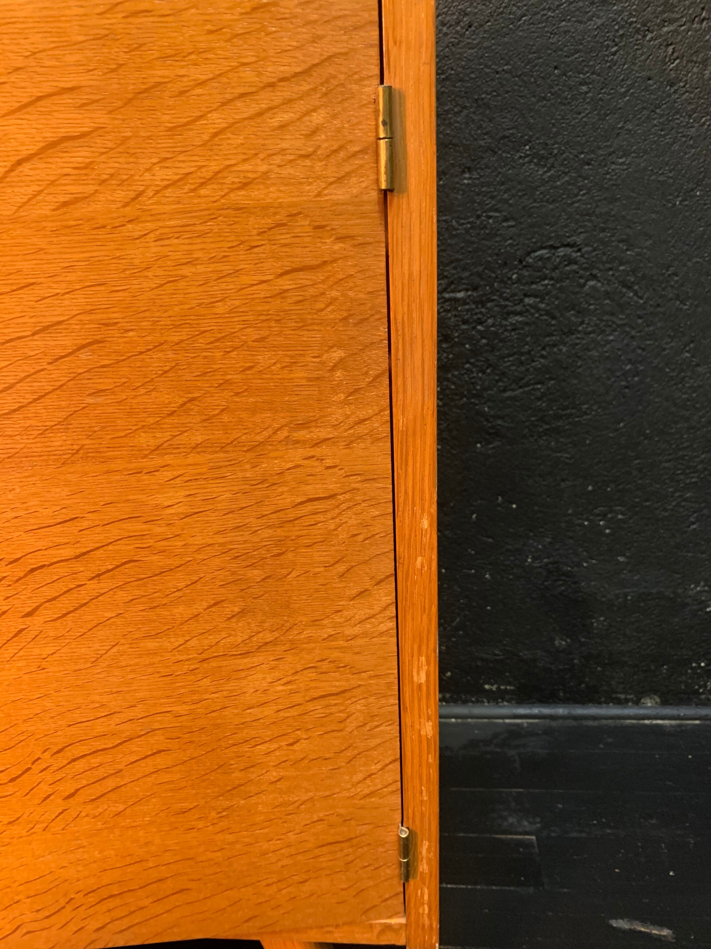 Vintage dresser 1950