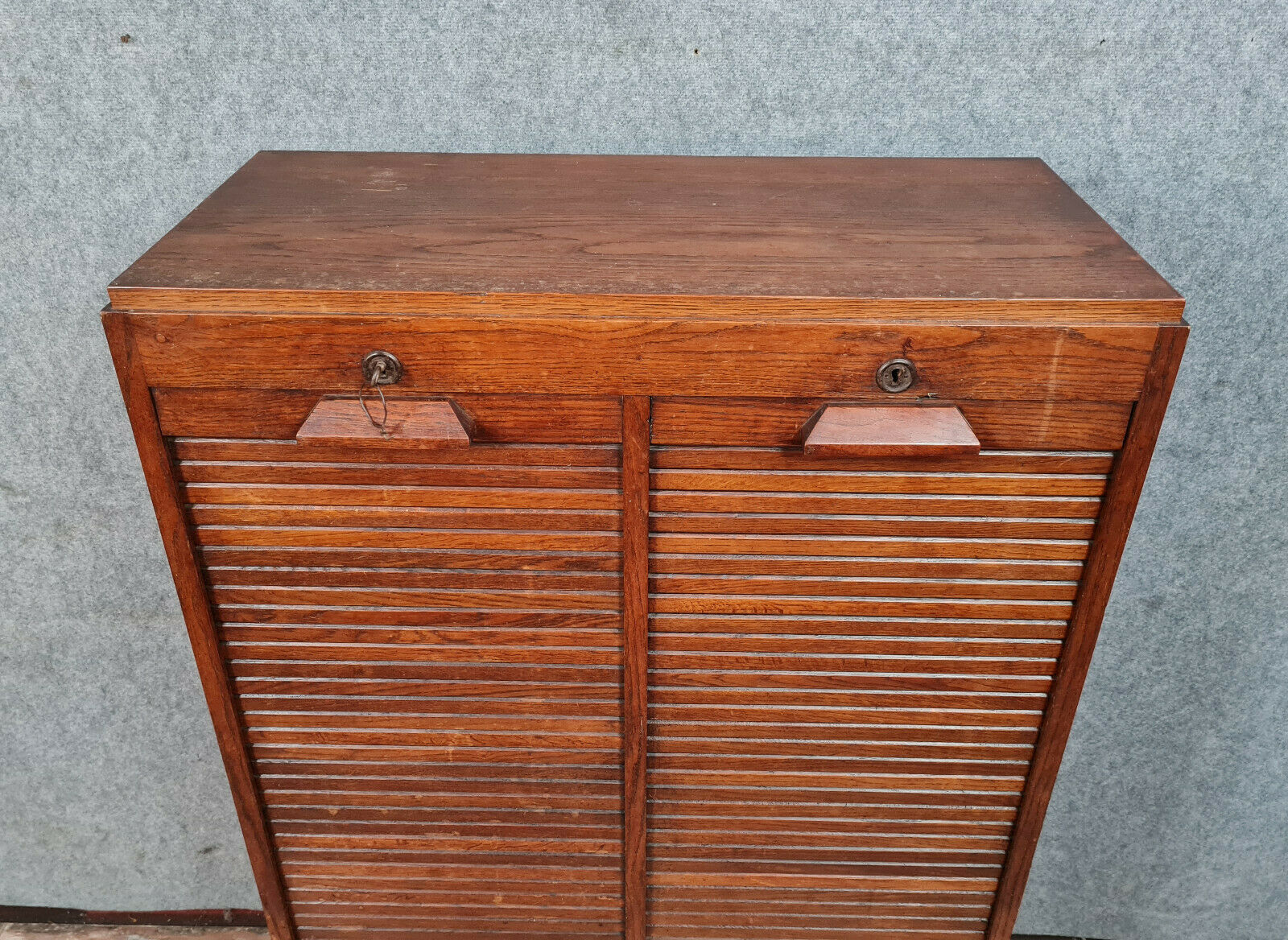 Solid oak curtain binder with honey patina