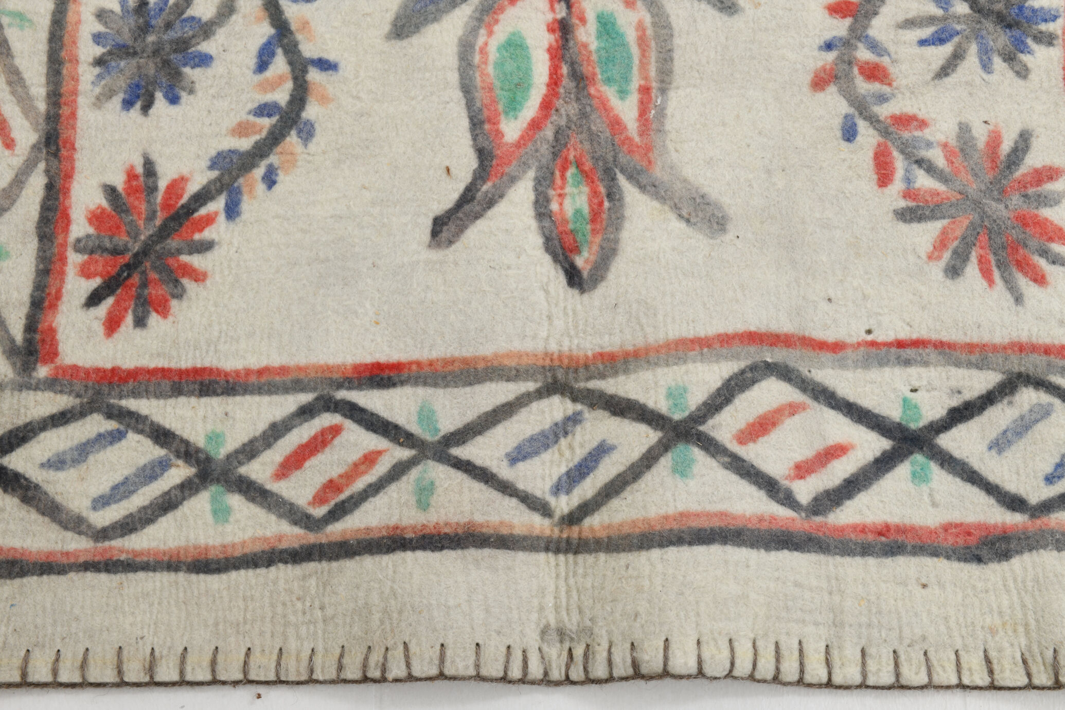 4x6 neutral handmade anatolian turkish rug,	115c192cm