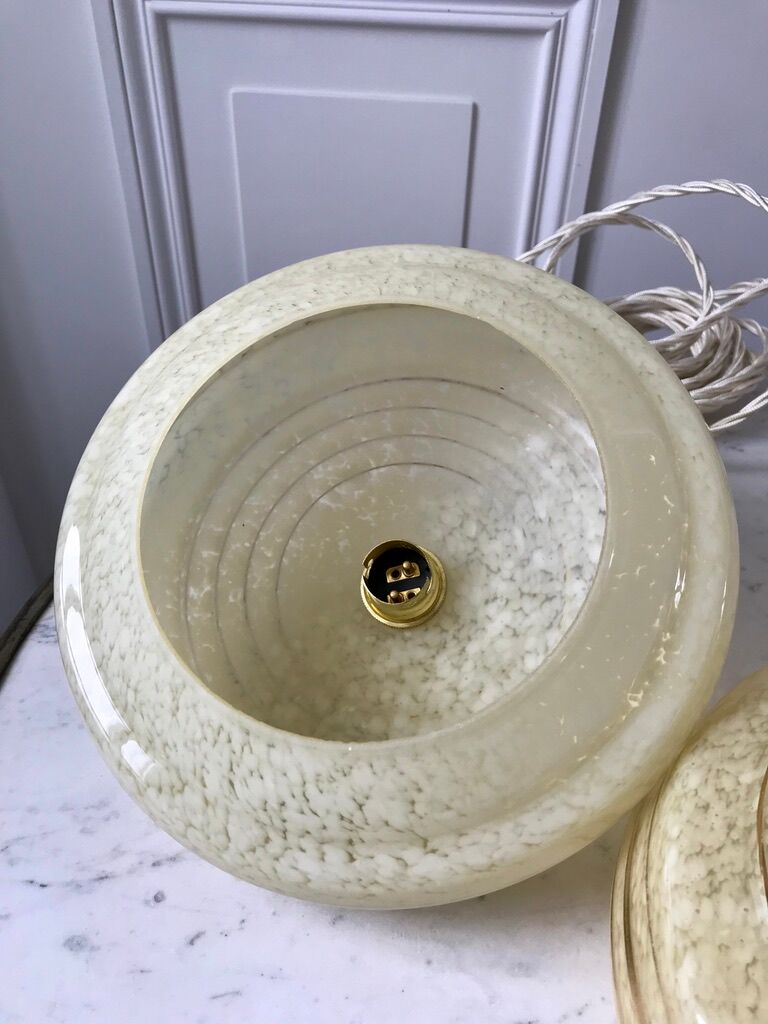 Suspension in glass of Clichy yellow and golden edging years 40-50