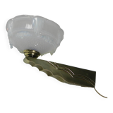 Art Deco wall lamp in opalescent glass, 1930s