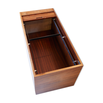 Zippered desk box for vertical filing