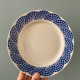 Series of 9 flat plates Saint Amand Les Eaux MDL Orcerame
