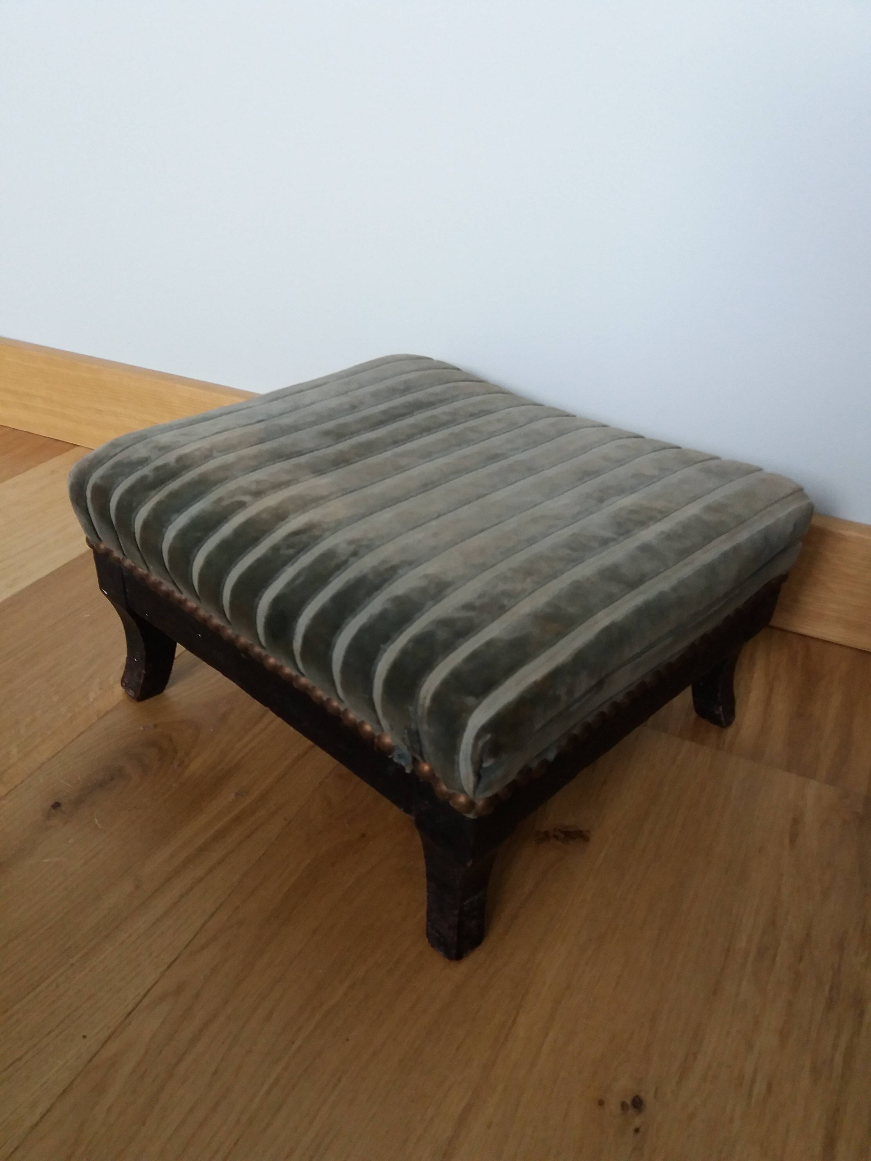 Wooden and velvet footrest