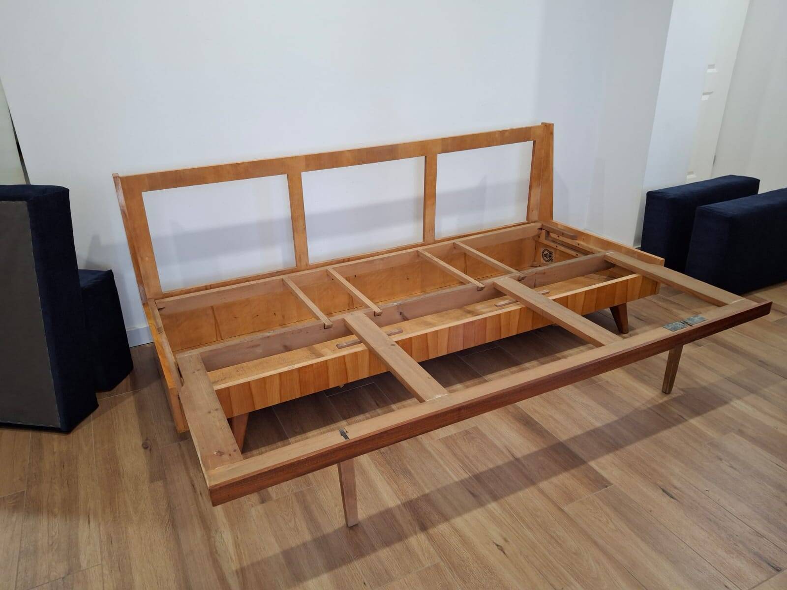 Folding sofa, designer Lejkowski Leśniewski, 1960s, Poland