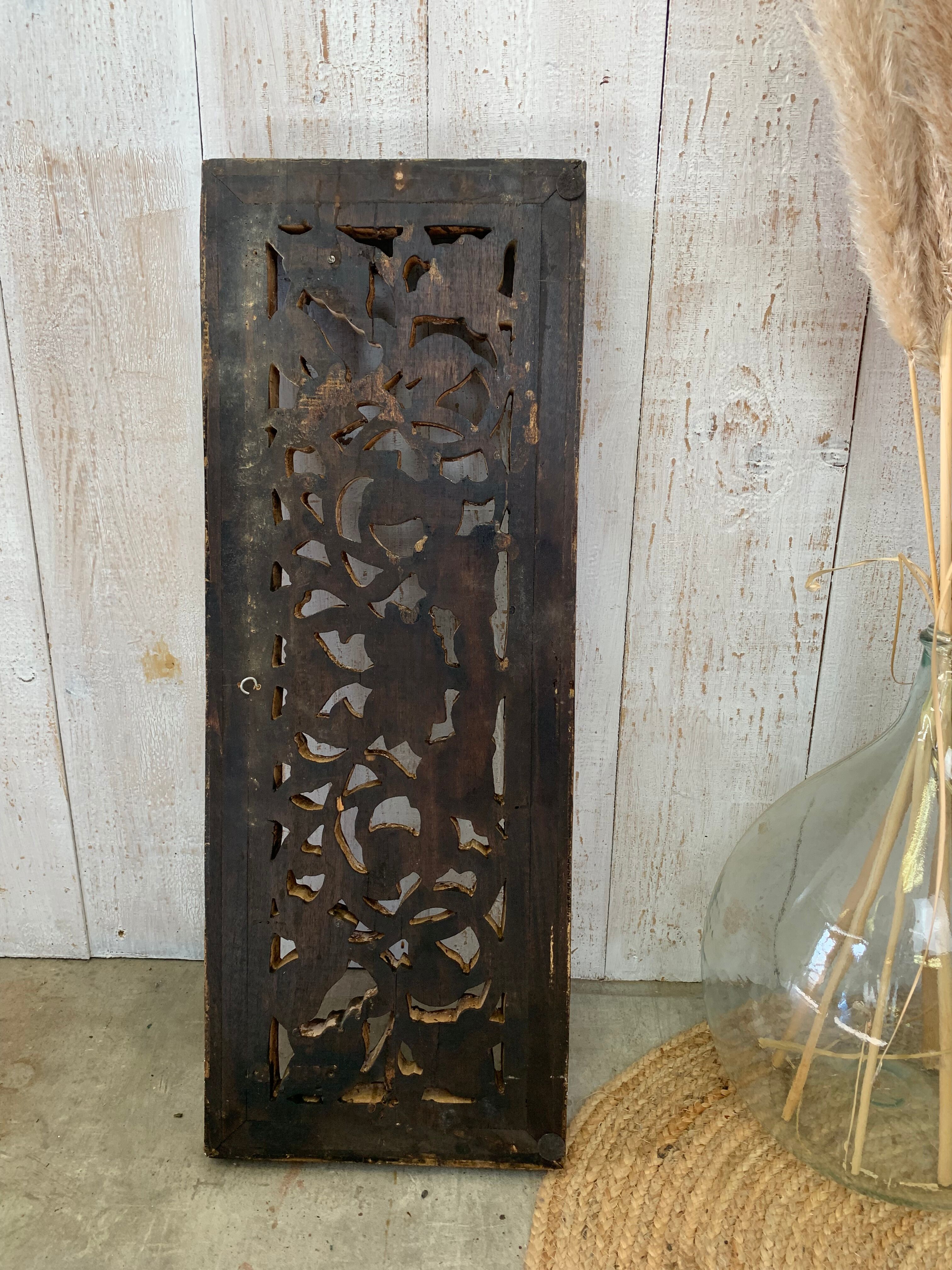 Old gilded wall decoration