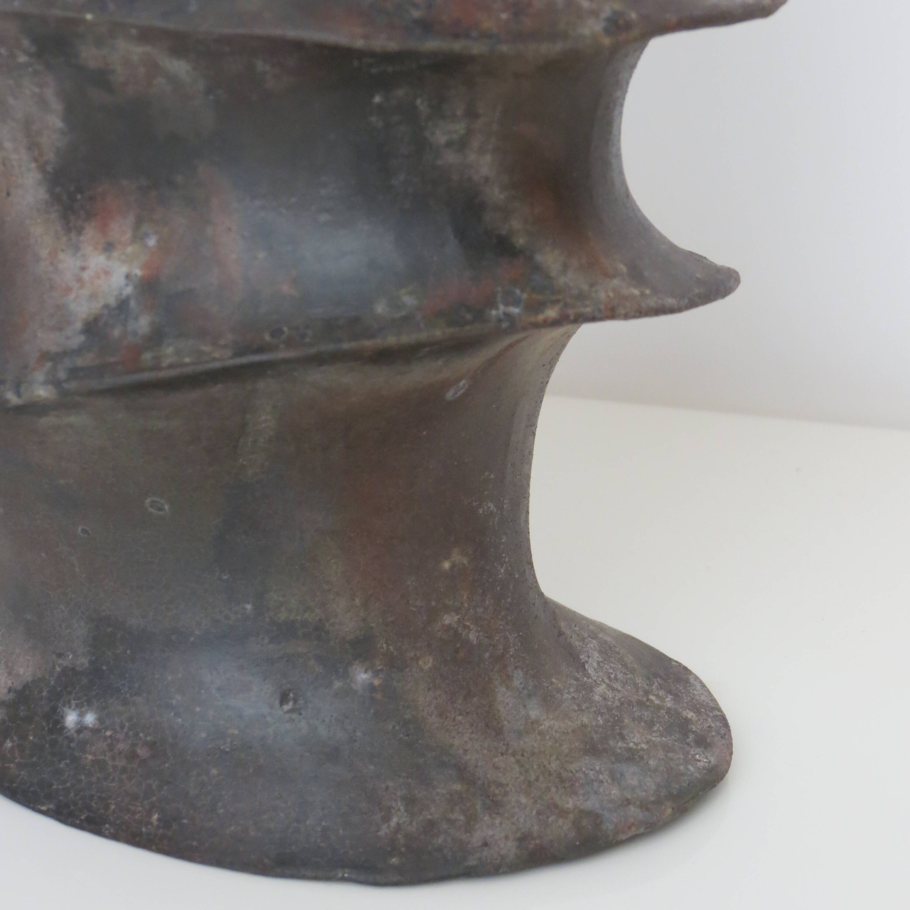 Vase sculptural de forme libre des années 1970