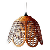 Openwork bamboo suspension