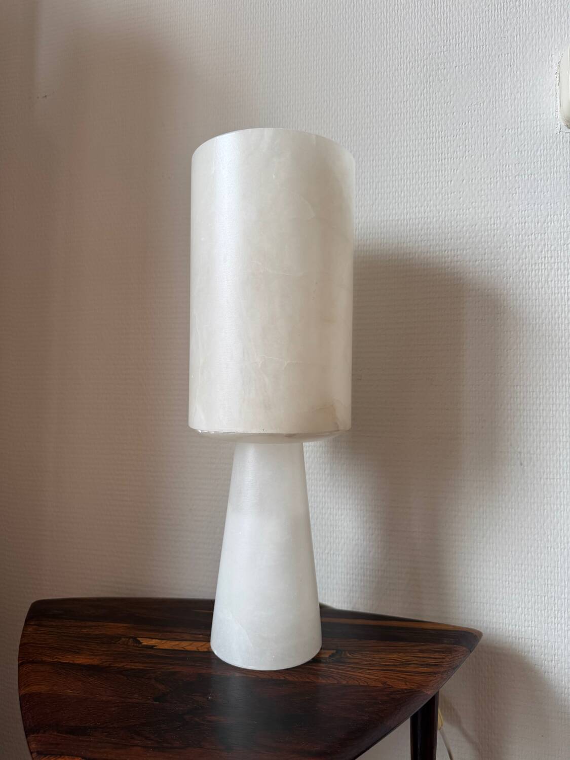 Mid-Century Modernist Spanish Alabaster Table Lamp, 1990s