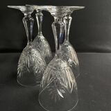 4 verres en cristal taillé
