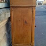 Toilet furniture 1900