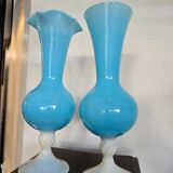 Paire de vase en verre soufflé bleu opalin – H. 35 cm