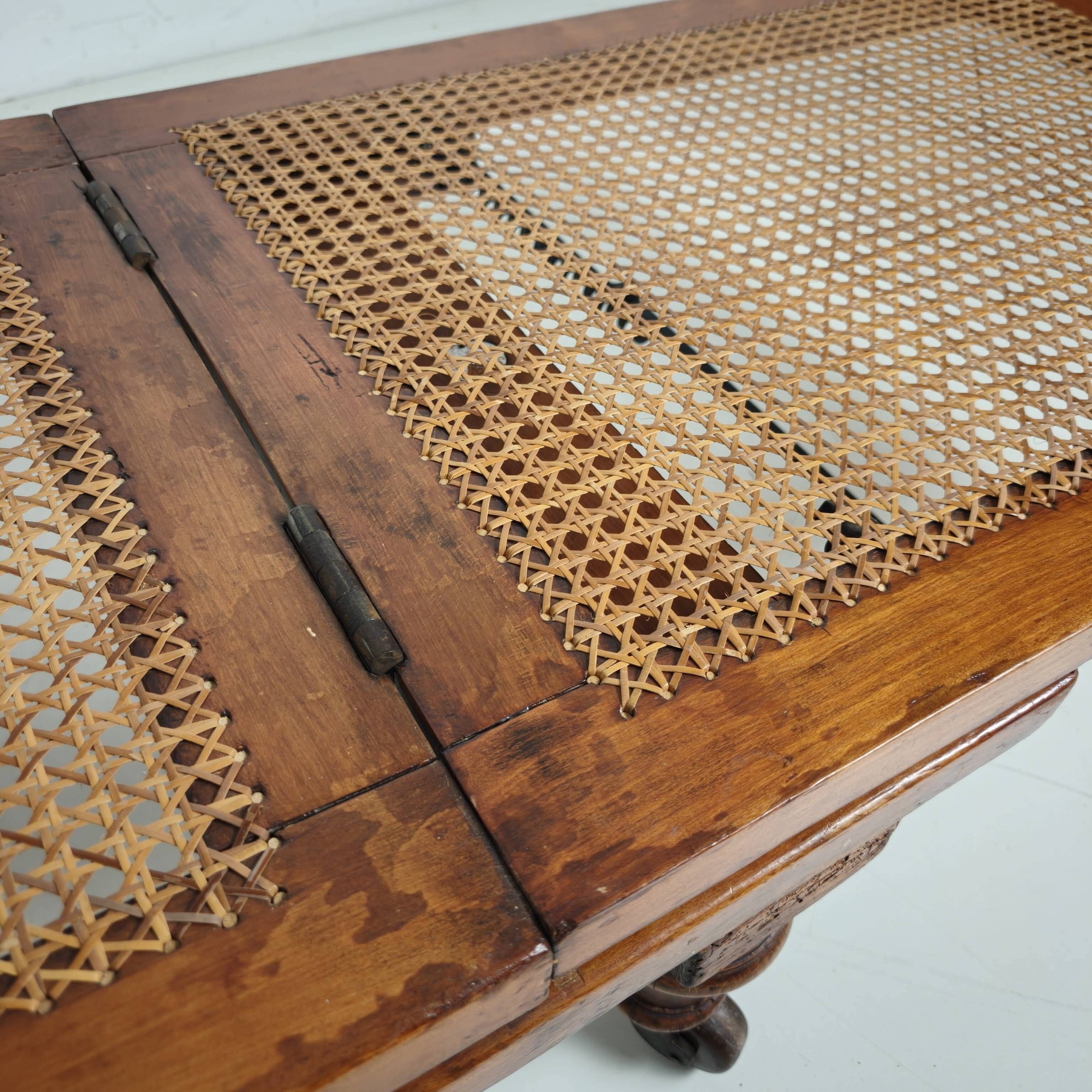19th Century J. Carter of London Campaign Daybed