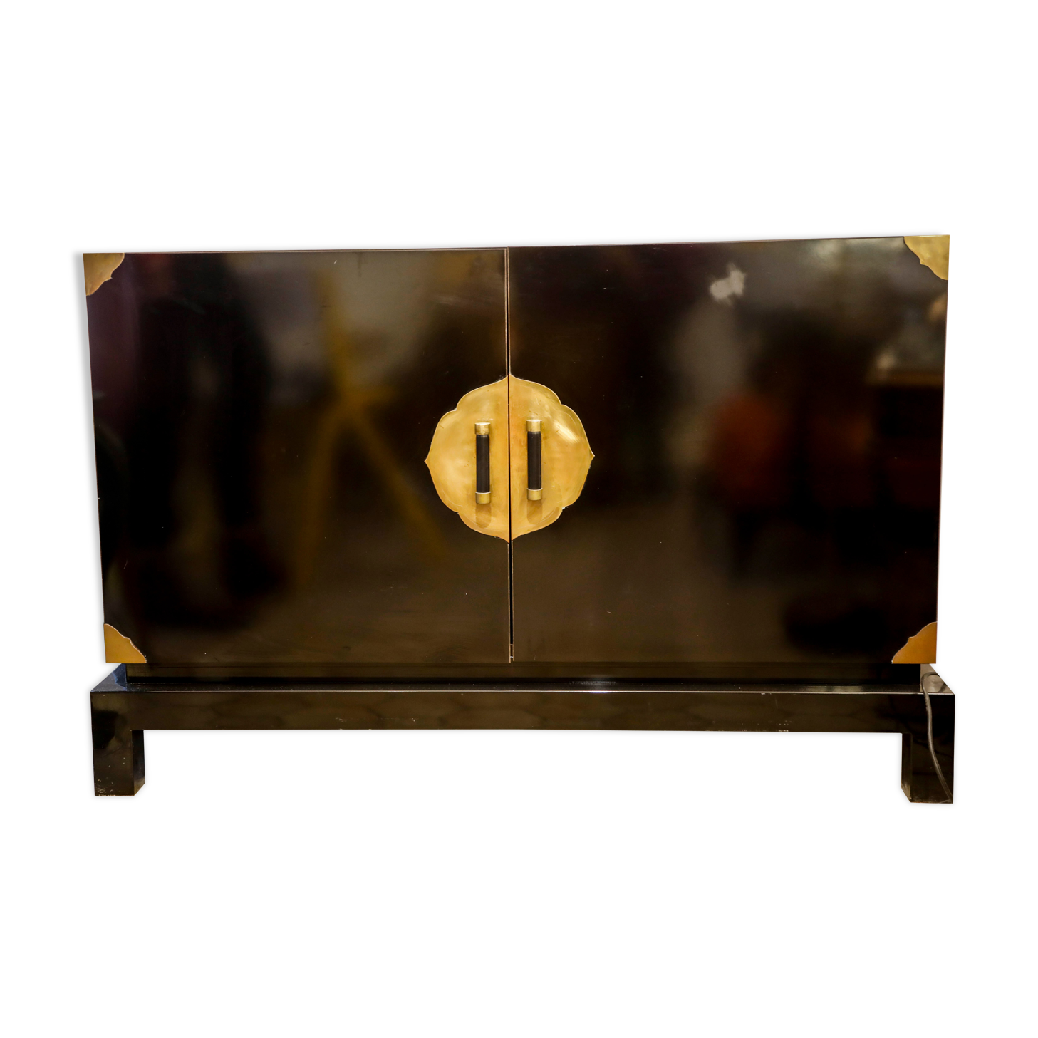 Black lay line buffet design italy 70