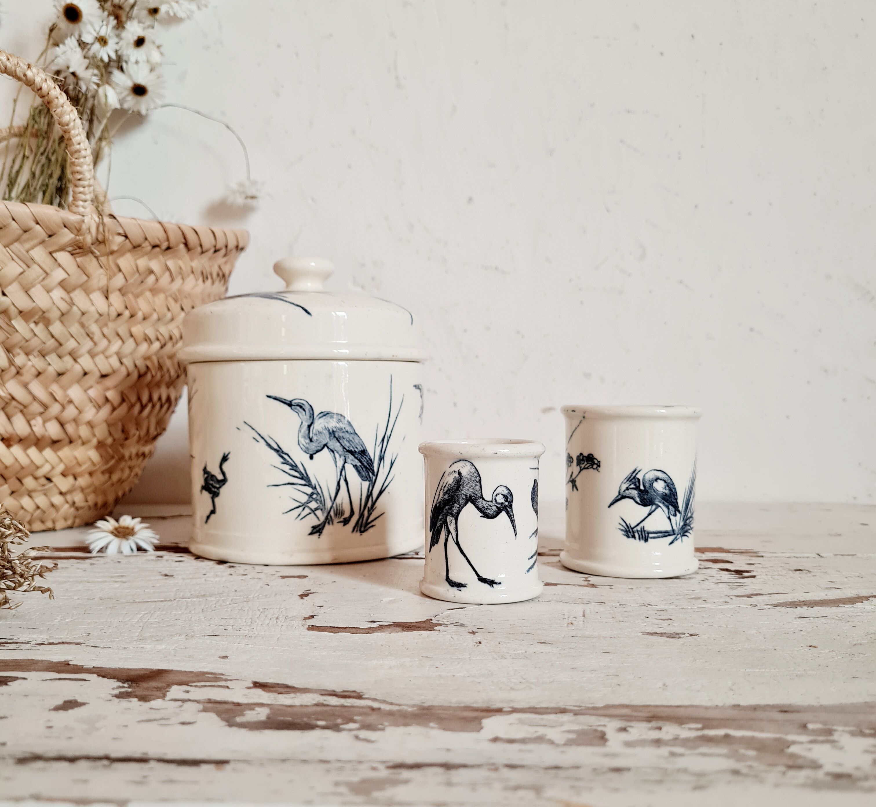 Série de 3 pots en porcelaine