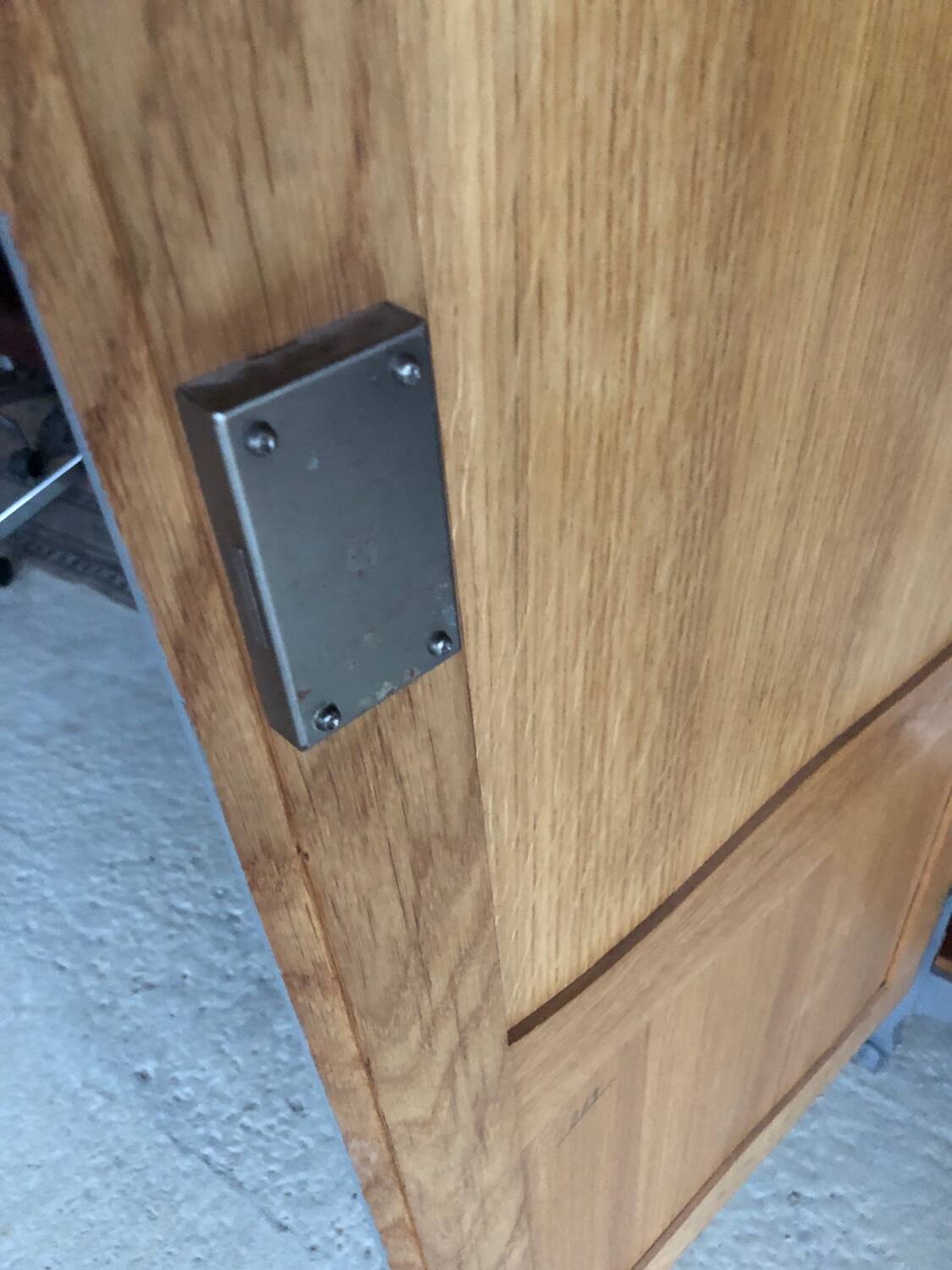 Old wardrobe 2 doors shelves and wardrobe riskoff production