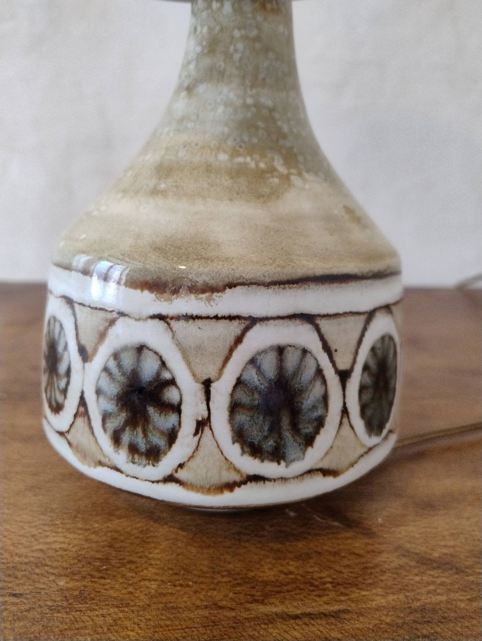 Ceramic lamp by Jean-Claude Malarmey