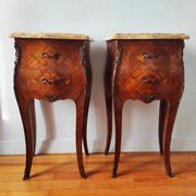 Paire de tables de chevet style Louis XV