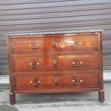 Mahogany chest of drawers from the nineteenth century